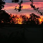 Mera Luxe Wellness B&b, Adults Only, Ibiza-bohemian Style Suites, Optional Prive Outdoor Wellness, Massage, Vuurkorf, Gratis Fles Fles Wijn-bubbels לינה וארוחת בוקר