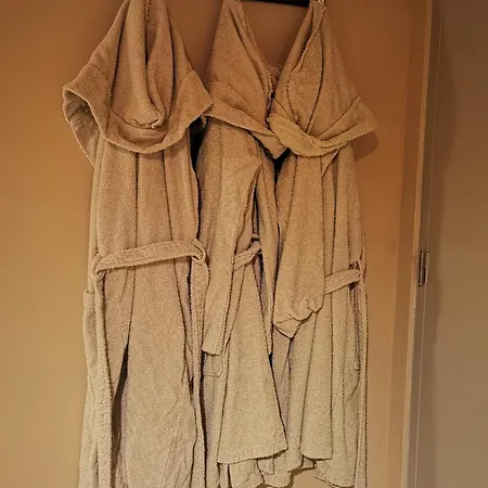 Mera Luxe Wellness B&b, Adults Only, Ibiza-bohemian Style Suites, Optional Prive Outdoor Wellness, Massage, Vuurkorf, Gratis Fles Fles Wijn-bubbels Bed & Breakfast 3*