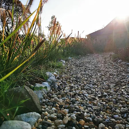 Mera Luxe Wellness B&b, Adults Only, Ibiza-bohemian Style Suites, Optional Prive Outdoor Wellness, Massage, Vuurkorf, Gratis Fles Fles Wijn-bubbels America