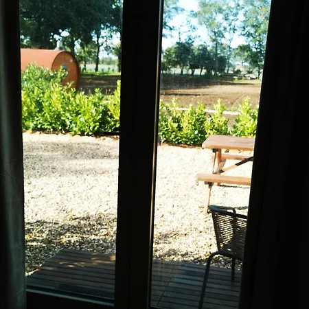 Mera Luxe Wellness B&b, Adults Only, Ibiza-bohemian Style Suites, Prive Outdoor Wellness, Massage, Vuurkorf, Gratis Wijn-bubbels 住宿加早餐酒店 3*