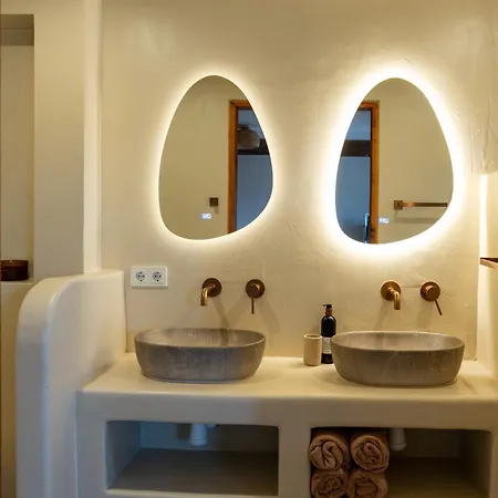 Mera Luxe Wellness B&b, Ibiza-bohemian Style Suites, Adults Only, Optioneel Prive Outdoor Wellness, Massage, Vuurkorf, Gratis Fles Wijn Of Bubbels Frühstückspension America