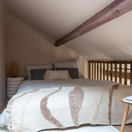 Mera Luxe Wellness B&b, Ibiza-bohemian Style Suites, Adults Only, Optioneel Prive Outdoor Wellness, Massage, Vuurkorf, Gratis Fles Wijn Of Bubbels Frühstückspension 3*