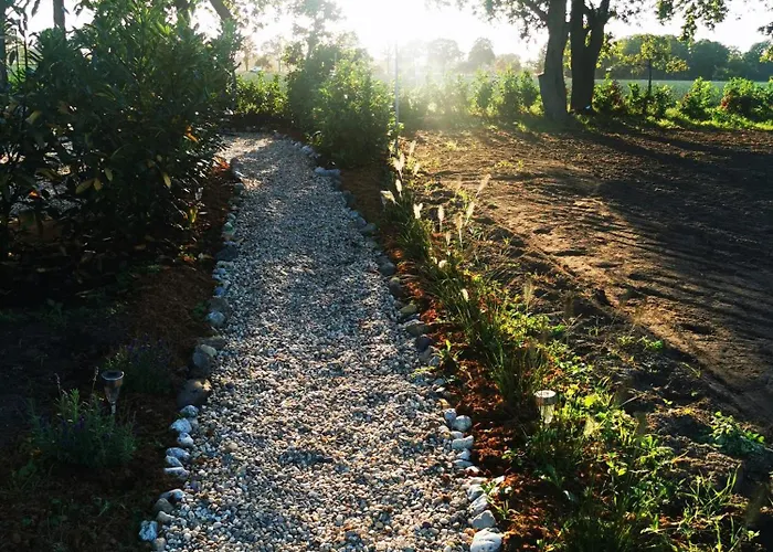 Bed and breakfast Mera Luxe Wellness B&b, Adults Only, Ibiza-bohemian Style Suites, Optional Prive Outdoor Wellness, Massage, Vuurkorf, Gratis Fles Fles Wijn-bubbels 3*