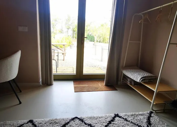 Mera Luxe Wellness B&b, Adults Only, Ibiza-bohemian Style Suites, Optional Prive Outdoor Wellness, Massage, Vuurkorf, Gratis Fles Fles Wijn-bubbels 住宿加早餐酒店