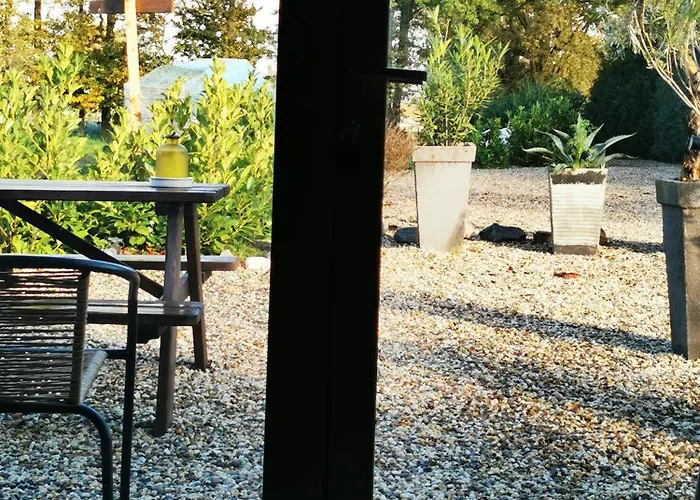 Mera Luxe Wellness B&b, Adults Only, Ibiza-bohemian Style Suites, Optional Prive Outdoor Wellness, Massage, Vuurkorf, Gratis Fles Fles Wijn-bubbels