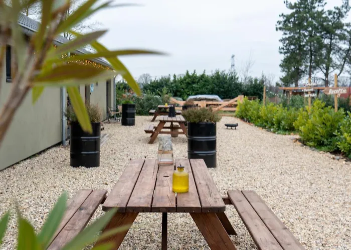 Mera Luxe Wellness B&b, Adults Only, Ibiza-bohemian Style Suites, Optional Prive Outdoor Wellness, Massage, Vuurkorf, Gratis Fles Fles Wijn-bubbels 3*