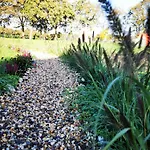 Mera Luxe Wellness B&b, Adults Only, Ibiza-bohemian Style Suites, Optional Prive Outdoor Wellness, Massage, Vuurkorf, Gratis Fles Fles Wijn-bubbels 3* America