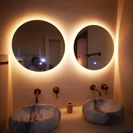 Mera Luxe Wellness B&b, Ibiza-bohemian Style Suites, Adults Only, Optioneel Prive Outdoor Wellness, Massage, Vuurkorf, Gratis Fles Wijn Of Bubbels 3* 아메리카