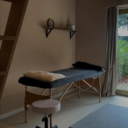 Mera Luxe Wellness B&b, Ibiza-bohemian Style Suites, Adults Only, Optioneel Prive Outdoor Wellness, Massage, Vuurkorf, Gratis Fles Wijn Of Bubbels