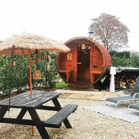 B&B Mera Luxe Wellness B&b, Ibiza-bohemian Style Suites, Adults Only, Optioneel Prive Outdoor Wellness, Massage, Vuurkorf, Gratis Fles Wijn Of Bubbels 3*