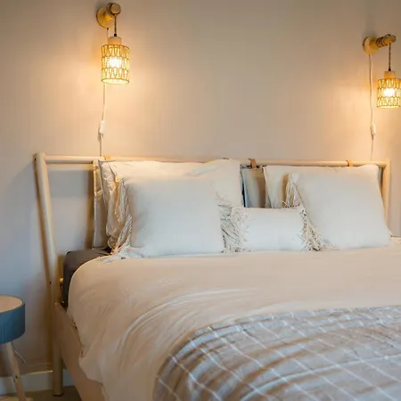 Mera Luxe Wellness B&b, Adults Only, Ibiza-bohemian Style Suites, Optional Prive Outdoor Wellness, Massage, Vuurkorf, Gratis Fles Fles Wijn-bubbels ベッド・アンド・ブレックファスト アメリカ