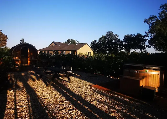 ベッド・アンド・ブレックファスト Mera Luxe Wellness B&b, Adults Only, Ibiza-bohemian Style Suites, Optional Prive Outdoor Wellness, Massage, Vuurkorf, Gratis Fles Fles Wijn-bubbels