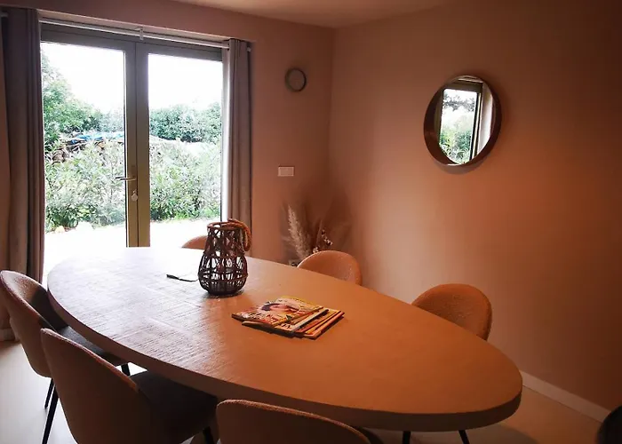 Mera Luxe Wellness B&b, Adults Only, Ibiza-bohemian Style Suites, Optional Prive Outdoor Wellness, Massage, Vuurkorf, Gratis Fles Fles Wijn-bubbels 3*