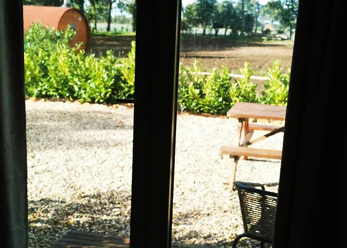 Mera Luxe Wellness B&b, Adults Only, Ibiza-bohemian Style Suites, Optional Prive Outdoor Wellness, Massage, Vuurkorf, Gratis Fles Fles Wijn-bubbels ベッド・アンド・ブレックファスト 3*